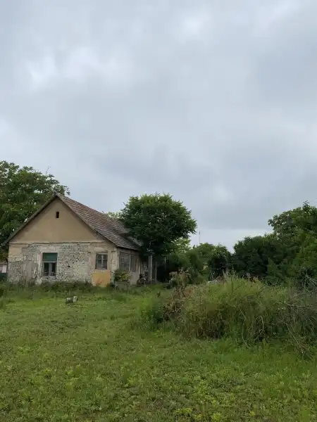 eladó ingatlan, Apostag
