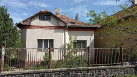 eladó ingatlan, Bag