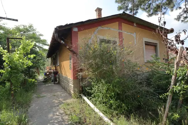 Eladó ingatlan, Baks 2 szoba 87 m² 17.9 M Ft