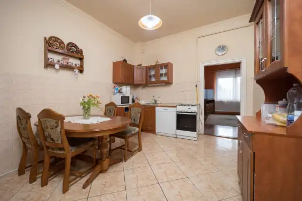 Eladó ingatlan, Balassagyarmat 3 szoba 246 m² 64 M Ft