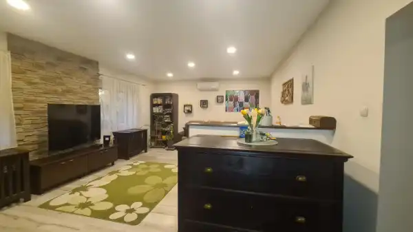 Eladó ingatlan, Baracs 1+1 szoba 66 m² 48.6 M Ft