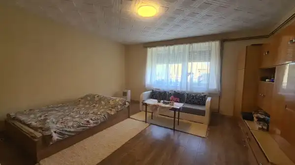 Eladó ingatlan, Baracs 2 szoba 80 m² 25.9 M Ft