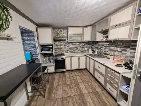 Eladó ingatlan, Baracs 4 szoba 130 m² 39.5 M Ft