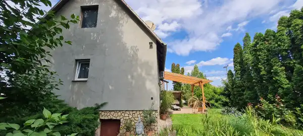 Eladó ingatlan, Baracs 3 szoba 88 m² 53.9 M Ft