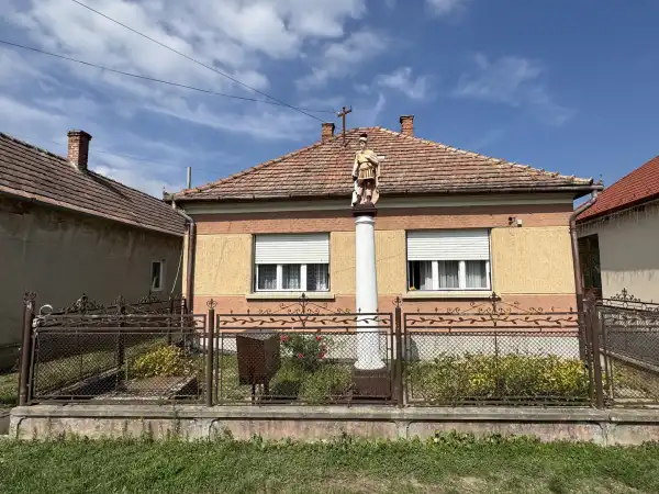 Eladó ingatlan, Becsehely 5 szoba 120 m² 26.9 M Ft