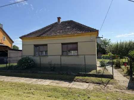 eladó ingatlan, Becsehely