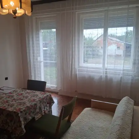 Eladó ingatlan, Békéscsaba 5 szoba 180 m² 55.3 M Ft