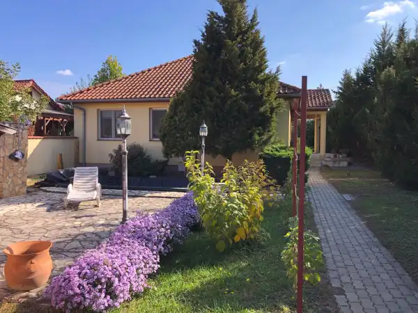 Eladó ingatlan, Békéscsaba 5 szoba 135 m² 88 M Ft