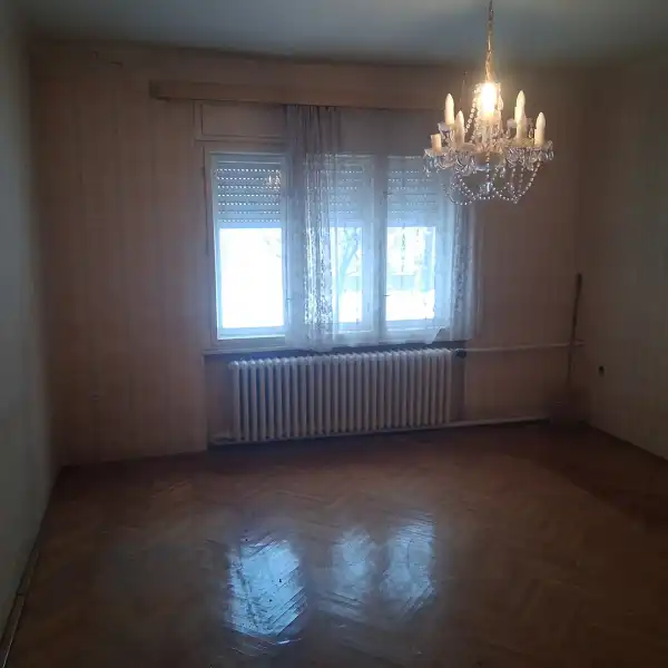 Eladó ingatlan, Békéscsaba 3 szoba 110 m² 28.6 M Ft