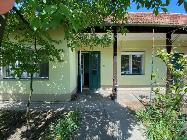 Eladó ingatlan, Békéscsaba 2 szoba 95 m² 38 M Ft