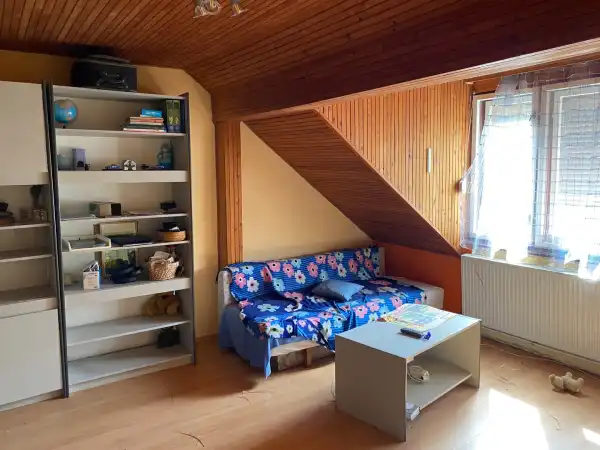 Eladó ingatlan, Békéscsaba 3 szoba 140 m² 46 M Ft