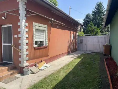 Eladó ingatlan, Békéscsaba 2 szoba 61 m² 36.9 M Ft