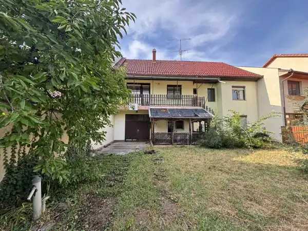 Eladó ingatlan, Békéscsaba 4 szoba 123 m² 48 M Ft