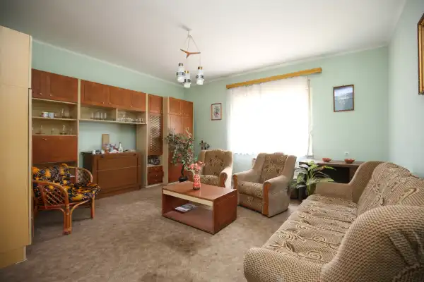 Eladó ingatlan, Bercel 3 szoba 92 m² 28.5 M Ft