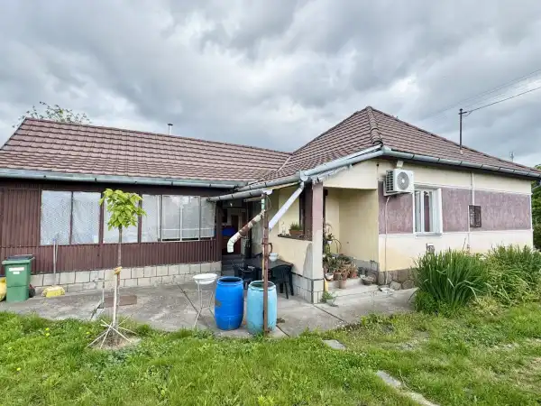 Eladó ingatlan, Besenyőtelek 3 szoba 90 m² 19.99 M Ft