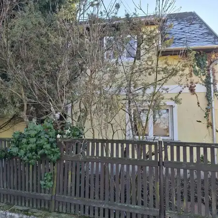 eladó ingatlan, Bicske