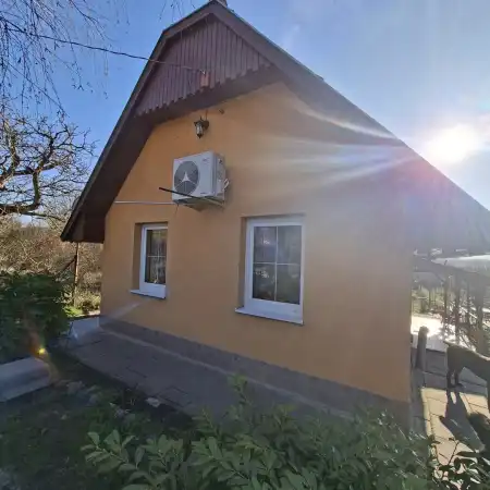 eladó ingatlan, Bicske