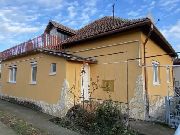 Eladó ingatlan, Biharnagybajom 2+2 szoba 95 m² 19.9 M Ft