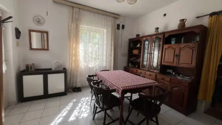 Eladó ingatlan, Bihartorda 2 szoba 80 m² 9.99 M Ft