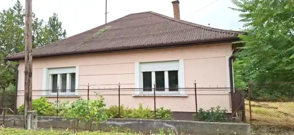 Eladó ingatlan, Boconád 3 szoba 130 m² 25.9 M Ft