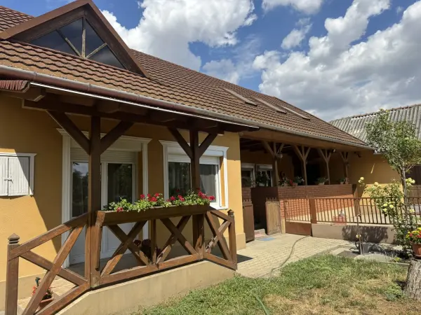 Eladó ingatlan, Boconád 3 szoba 94 m² 44.9 M Ft