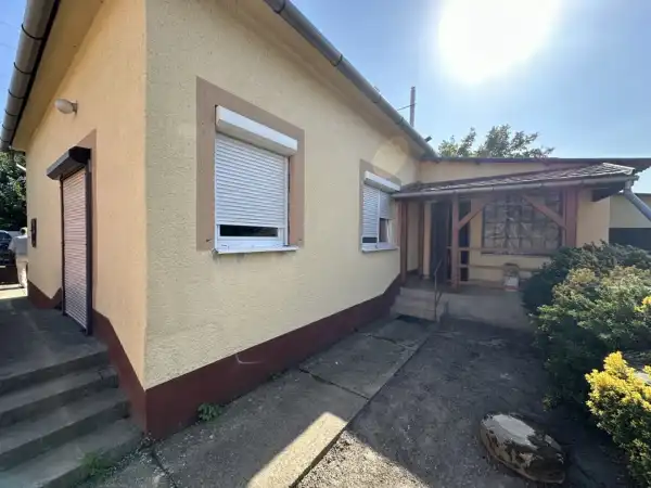 Eladó ingatlan, Bölcske 4 szoba 140 m² 26.49 M Ft