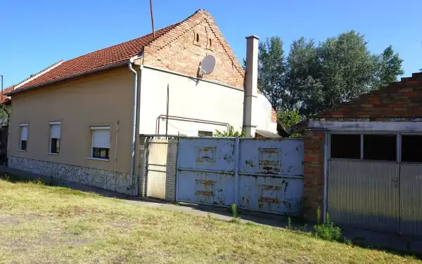 Eladó ingatlan, Bordány 3 szoba 80 m² 47.9 M Ft