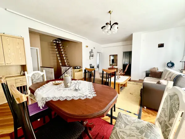 Eladó ingatlan, Bucsuszentlászló 4 szoba 230 m² 78 M Ft