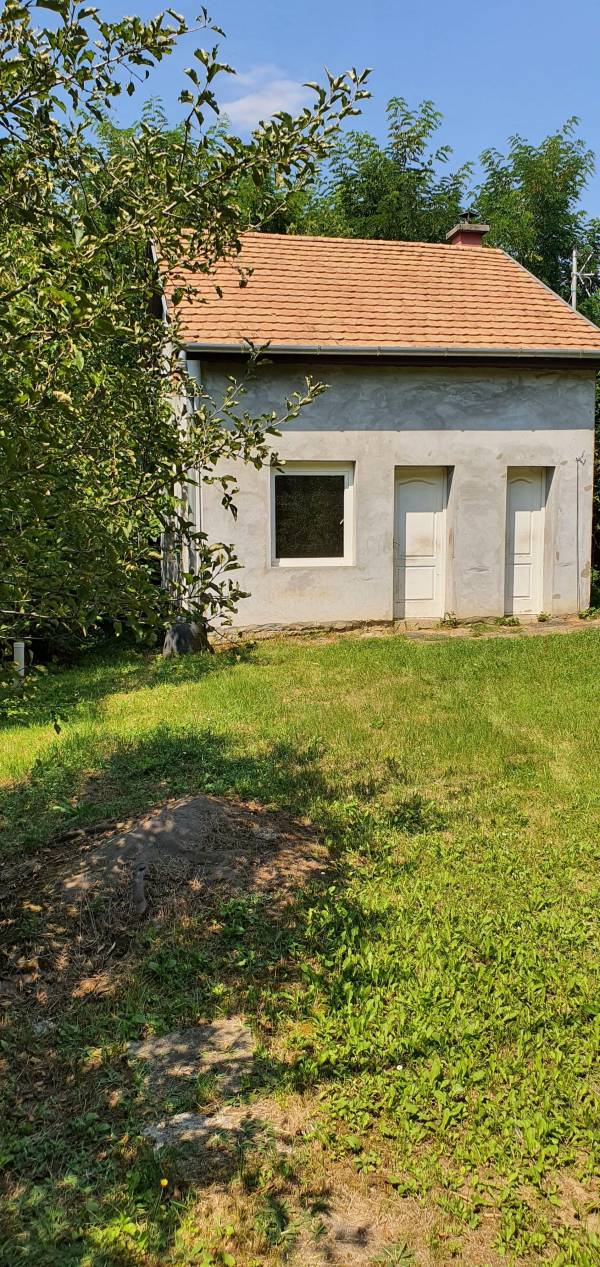 eladó ingatlan, Budakeszi