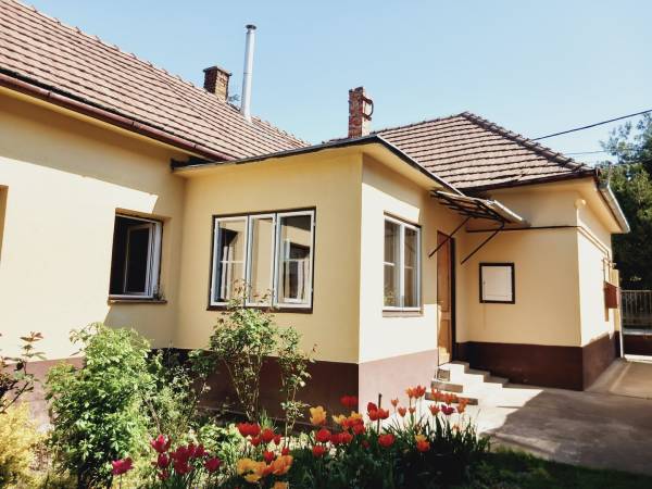 eladó ingatlan, Budaörs