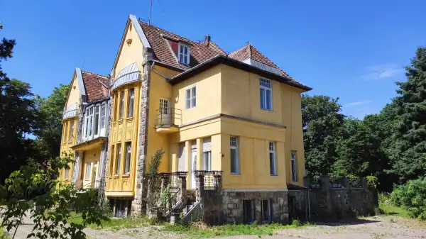 Eladó ingatlan, Budapest, II. kerület 20 szoba 1000 m² 1500 M Ft