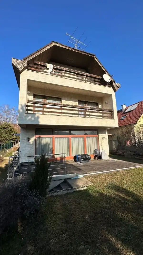 Eladó ingatlan, Budapest, II. kerület 8 szoba 286 m² 199 M Ft