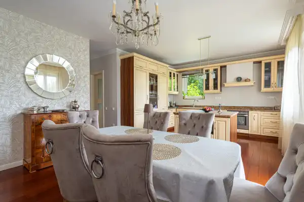 Eladó ingatlan, Budapest, II. kerület 7 szoba 270 m² 294.9 M Ft