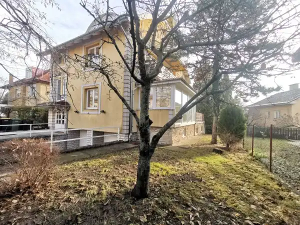 Eladó ingatlan, Budapest, XI. kerület 11 szoba 307 m² 378 M Ft