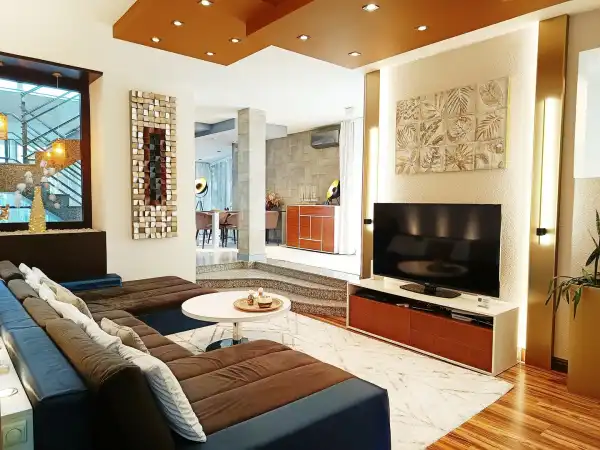 Eladó ingatlan, Budapest, XIV. kerület 8 szoba 260 m² 309 M Ft