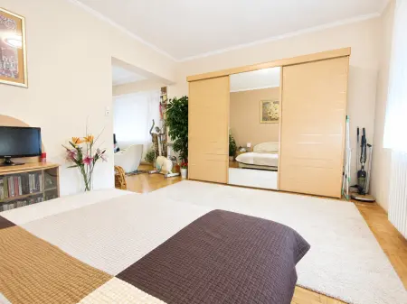 Eladó ingatlan, Budapest, XV. kerület 6+1 szoba 170 m² 210 M Ft