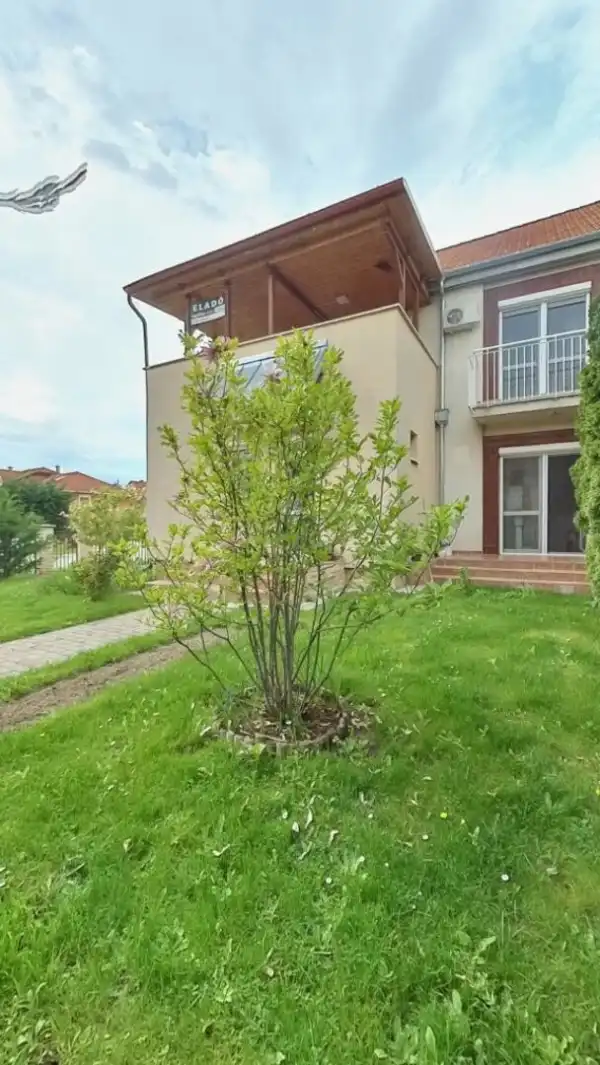 Eladó ingatlan, Budapest, XVII. kerület 6 szoba 110 m² 123.7 M Ft