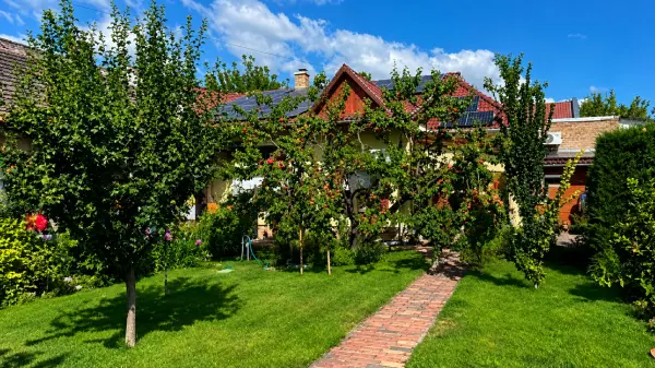 Eladó ingatlan, Budapest, XX. kerület 4 szoba 94 m² 89.9 M Ft