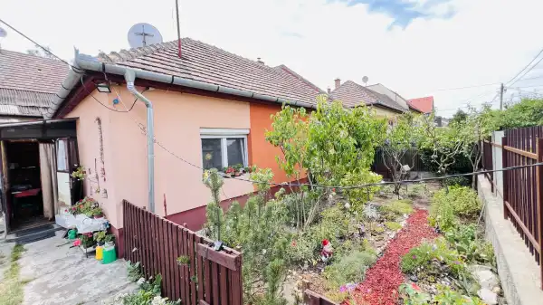 Eladó ingatlan, Budapest, XX. kerület 2 szoba 75 m² 64.24 M Ft