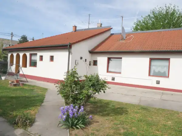 Eladó ingatlan, Budapest, XX. kerület 3 szoba 78 m² 71.9 M Ft