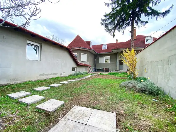 Eladó ingatlan, Budapest, XX. kerület 6 szoba 252 m² 99.99 M Ft