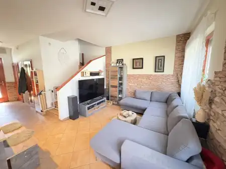 Eladó ingatlan, Budapest, XXI. kerület 1+4 szoba 74 m² 89.9 M Ft