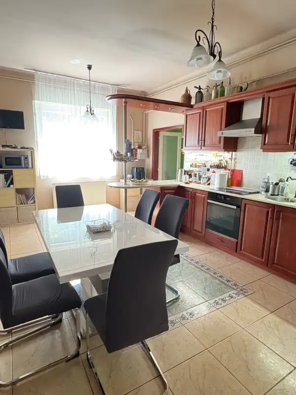 Eladó ingatlan, Budapest, XXI. kerület 5 szoba 155 m² 134.9 M Ft