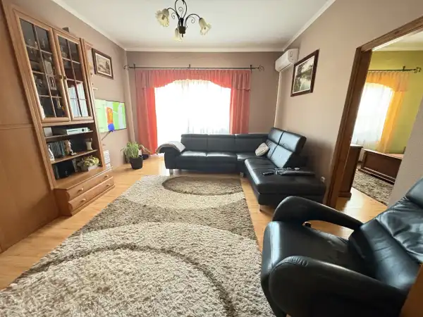 Eladó ingatlan, Budapest, XXI. kerület 4 szoba 155 m² 159.9 M Ft