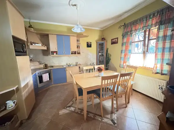 Eladó ingatlan, Budapest, XXI. kerület 4 szoba 155 m² 154.9 M Ft