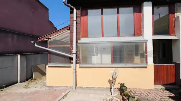 Eladó ingatlan, Budapest, XXI. kerület 2+1 szoba 72 m² 39.9 M Ft