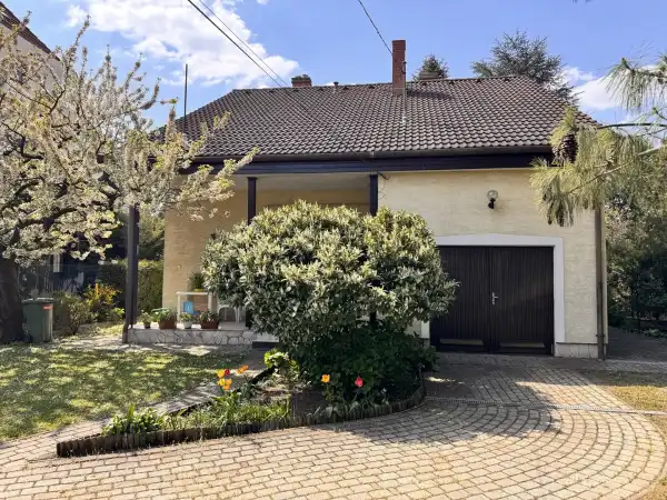 Eladó ingatlan, Budapest, XXII. kerület 5 szoba 183 m² 168 M Ft