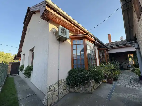 Eladó ingatlan, Budapest, XXIII. kerület 6 szoba 380 m² 255 M Ft