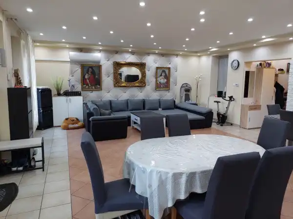 Eladó ingatlan, Budapest, XXIII. kerület 7+1 szoba 232 m² 115 M Ft