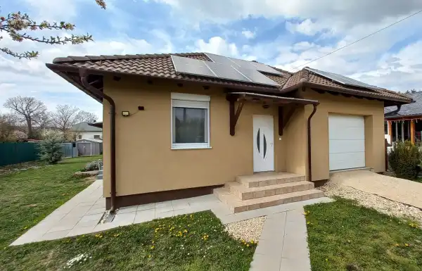 Eladó ingatlan, Csákvár 2+1 szoba 102 m² 89 M Ft